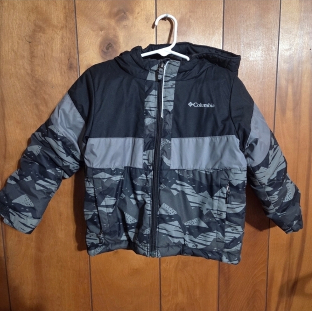 Columbia Boys Lightening Lift Winter Jacket Black Grey Size 4T Toddler